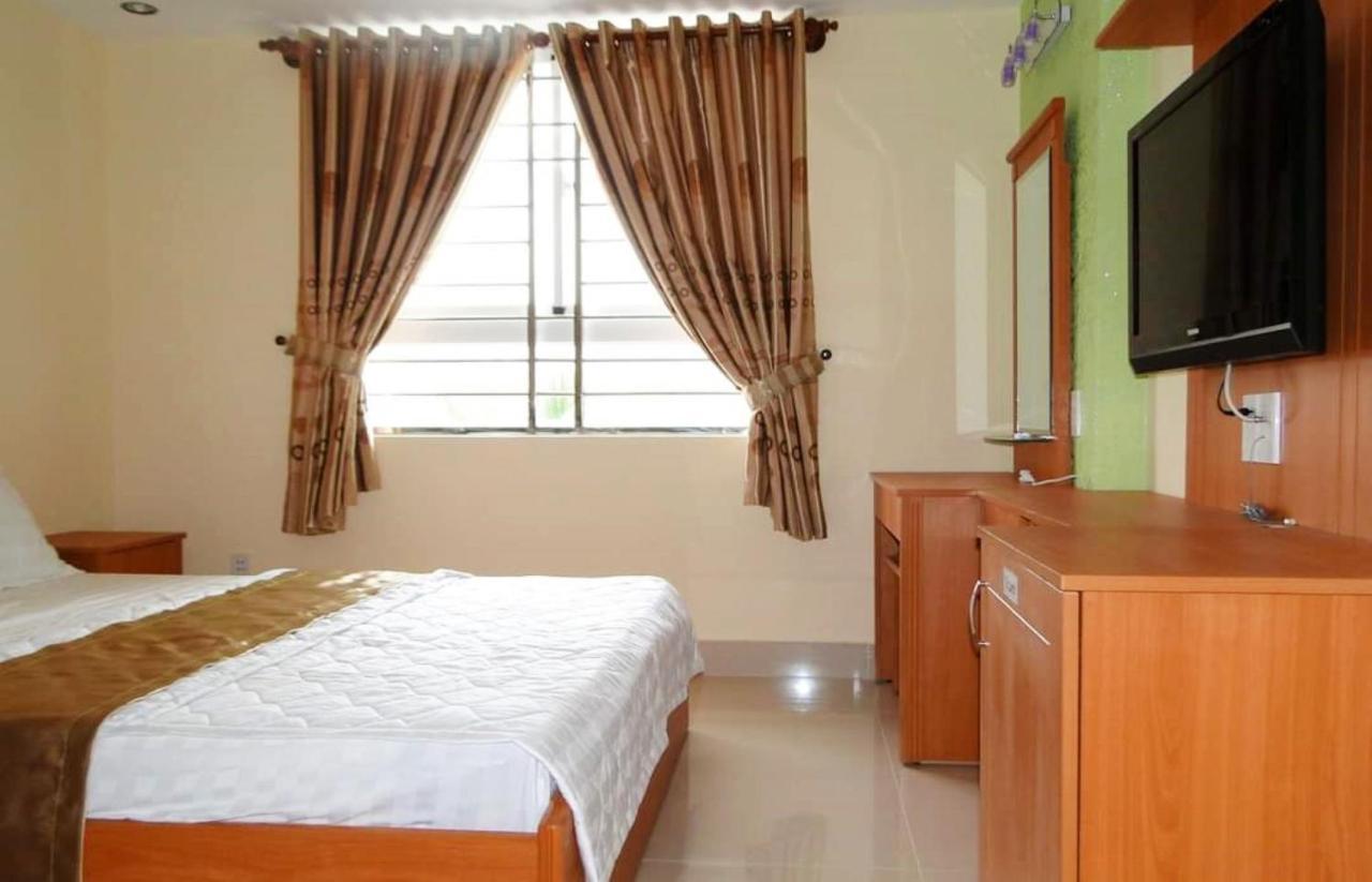 Hoang Nam Hcm Khách sạn *